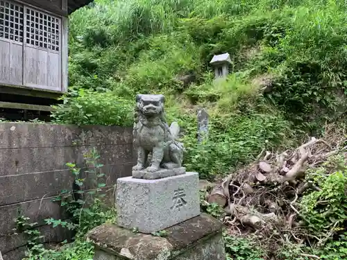 熊野神社の狛犬