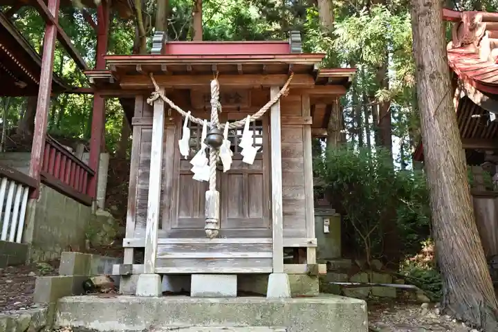 鼬幣稲荷神社(岩手県)