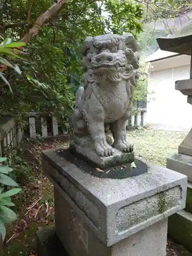 雷神社の狛犬