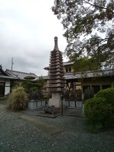 佛眼寺の塔