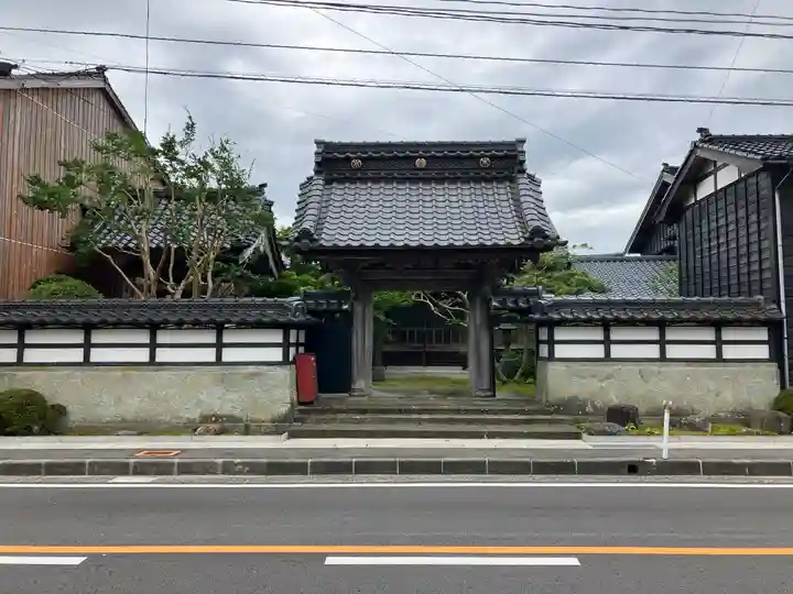 本光寺(新潟県)
