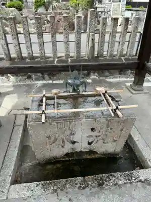 星神社の手水舎