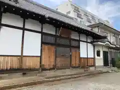 薬王寺の本殿