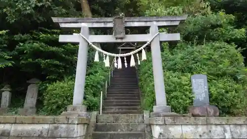 刀八神社の鳥居