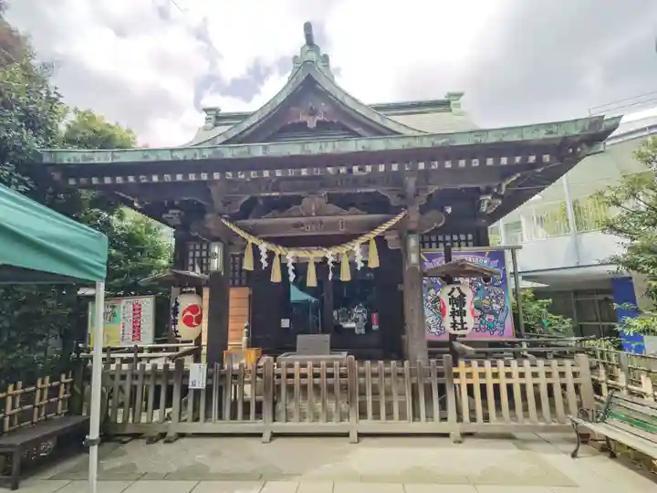 八幡神社の本殿・本堂