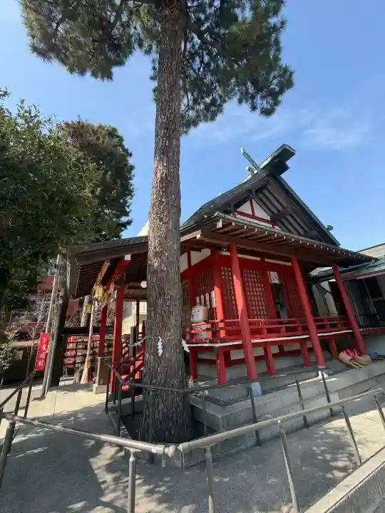 東林間神社の{uncategorized: "未分類", other: "その他", undefined: "問題あり", building: "その他建物", grave: "お墓", sacred_gate: "鳥居", guardian: "狛犬", statue: "像", buddha: "仏像", history: "歴史", nature: "自然", garden: "庭園", animal: "動物", pagoda: "塔", temizu: "手水舎", mountain_gate: "山門・神門", sanctuary: "本殿・本堂", subordinate: "末社・摂社", art: "芸術", scenery: "景色", jizo: "地蔵", ema: "絵馬", goshuin: "御朱印", omikuji: "おみくじ", items: "授与品その他", amulet: "お守り", goshuincho: "御朱印帳", eats: "食事", festival: "お祭り", votive_dance: "神楽", shichigosan: "七五三参", wedding: "結婚式", experience: "体験その他", initially: "初詣", around: "周辺", anti_infection: "感染症対策"}