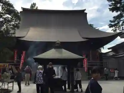 高幡不動尊 金剛寺の本殿・本堂