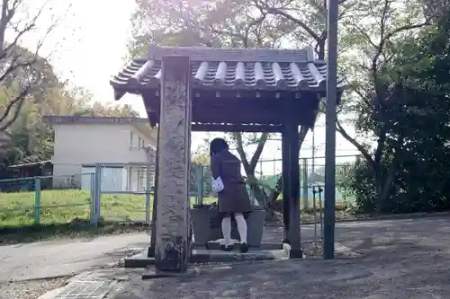 宝珠院の手水舎