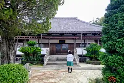 大興寺の本殿・本堂