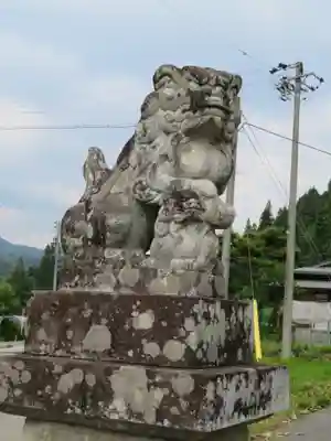 日輪神社の狛犬