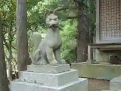 磯﨑稲荷神社の狛犬