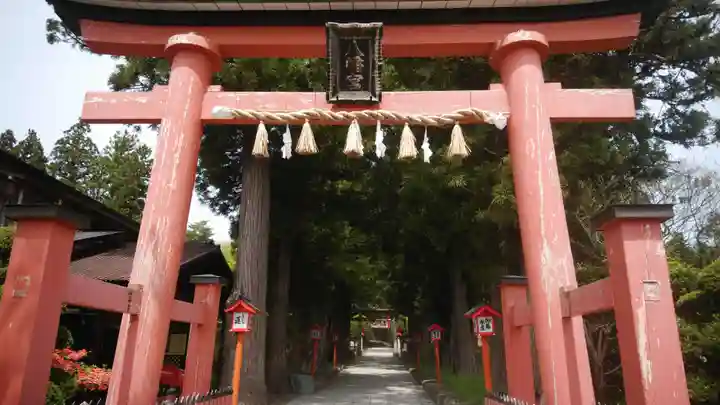 遠野郷八幡宮(岩手県)