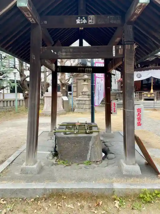 千束稲荷神社の{uncategorized: "未分類", other: "その他", undefined: "問題あり", building: "その他建物", grave: "お墓", sacred_gate: "鳥居", guardian: "狛犬", statue: "像", buddha: "仏像", history: "歴史", nature: "自然", garden: "庭園", animal: "動物", pagoda: "塔", temizu: "手水舎", mountain_gate: "山門・神門", sanctuary: "本殿・本堂", subordinate: "末社・摂社", art: "芸術", scenery: "景色", jizo: "地蔵", ema: "絵馬", goshuin: "御朱印", omikuji: "おみくじ", items: "授与品その他", amulet: "お守り", goshuincho: "御朱印帳", eats: "食事", festival: "お祭り", votive_dance: "神楽", shichigosan: "七五三参", wedding: "結婚式", experience: "体験その他", initially: "初詣", around: "周辺", anti_infection: "感染症対策"}