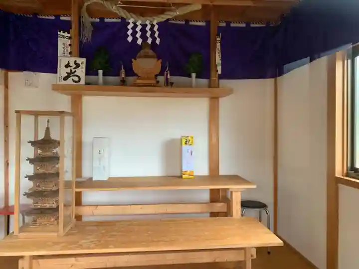 熊野神社の本殿・本堂