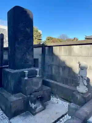 瑞泰寺の{uncategorized: "未分類", other: "その他", undefined: "問題あり", building: "その他建物", grave: "お墓", sacred_gate: "鳥居", guardian: "狛犬", statue: "像", buddha: "仏像", history: "歴史", nature: "自然", garden: "庭園", animal: "動物", pagoda: "塔", temizu: "手水舎", mountain_gate: "山門・神門", sanctuary: "本殿・本堂", subordinate: "末社・摂社", art: "芸術", scenery: "景色", jizo: "地蔵", ema: "絵馬", goshuin: "御朱印", omikuji: "おみくじ", items: "授与品その他", amulet: "お守り", goshuincho: "御朱印帳", eats: "食事", festival: "お祭り", votive_dance: "神楽", shichigosan: "七五三参", wedding: "結婚式", experience: "体験その他", initially: "初詣", around: "周辺", anti_infection: "感染症対策"}