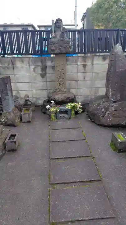 不動尊(神奈川県)