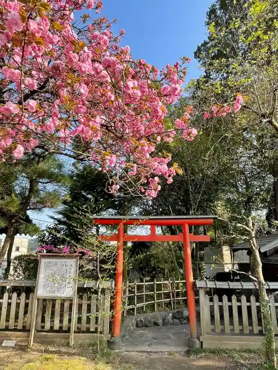 清宝院の末社・摂社