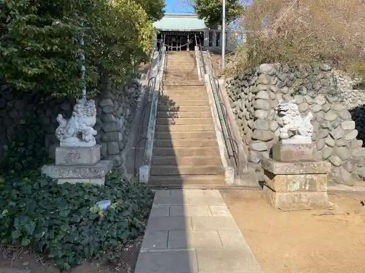 南大谷天神社の{uncategorized: "未分類", other: "その他", undefined: "問題あり", building: "その他建物", grave: "お墓", sacred_gate: "鳥居", guardian: "狛犬", statue: "像", buddha: "仏像", history: "歴史", nature: "自然", garden: "庭園", animal: "動物", pagoda: "塔", temizu: "手水舎", mountain_gate: "山門・神門", sanctuary: "本殿・本堂", subordinate: "末社・摂社", art: "芸術", scenery: "景色", jizo: "地蔵", ema: "絵馬", goshuin: "御朱印", omikuji: "おみくじ", items: "授与品その他", amulet: "お守り", goshuincho: "御朱印帳", eats: "食事", festival: "お祭り", votive_dance: "神楽", shichigosan: "七五三参", wedding: "結婚式", experience: "体験その他", initially: "初詣", around: "周辺", anti_infection: "感染症対策"}
