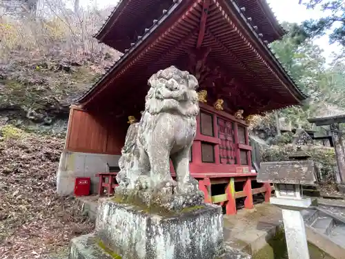 榛名神社の狛犬
