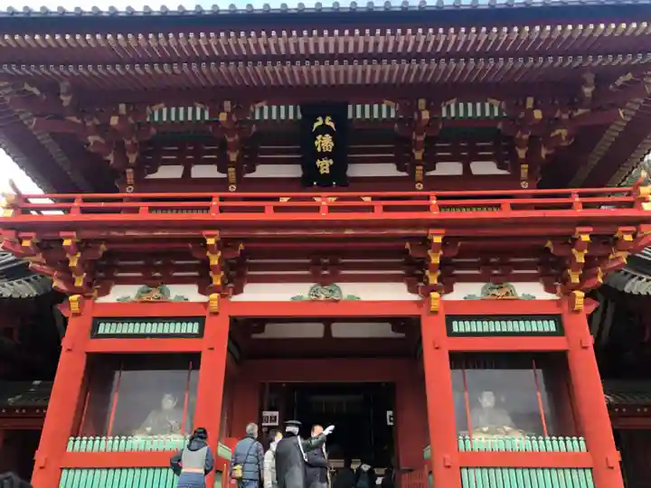 鶴岡八幡宮の山門・神門