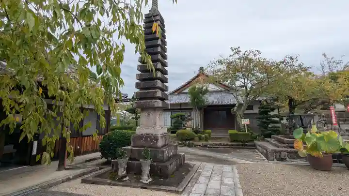 西蓮寺(三重県)