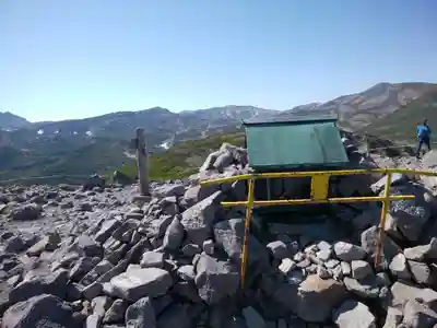祠（大雪神社奥の院）(北海道)