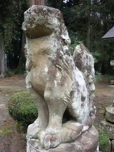 國庁裏神社の狛犬