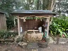 平群坐紀氏神社の手水