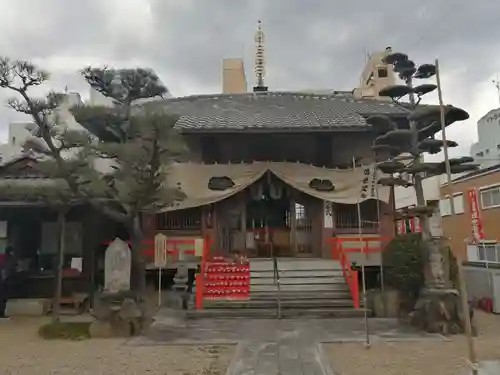 蓮光院 初馬寺の本殿・本堂