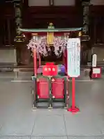 川崎大師(平間寺)の{uncategorized: "未分類", other: "その他", undefined: "問題あり", building: "その他建物", grave: "お墓", sacred_gate: "鳥居", guardian: "狛犬", statue: "像", buddha: "仏像", history: "歴史", nature: "自然", garden: "庭園", animal: "動物", pagoda: "塔", temizu: "手水舎", mountain_gate: "山門・神門", sanctuary: "本殿・本堂", subordinate: "末社・摂社", art: "芸術", scenery: "景色", jizo: "地蔵", ema: "絵馬", goshuin: "御朱印", omikuji: "おみくじ", items: "授与品その他", amulet: "お守り", goshuincho: "御朱印帳", eats: "食事", festival: "お祭り", votive_dance: "神楽", shichigosan: "七五三参", wedding: "結婚式", experience: "体験その他", initially: "初詣", around: "周辺", anti_infection: "感染症対策"}