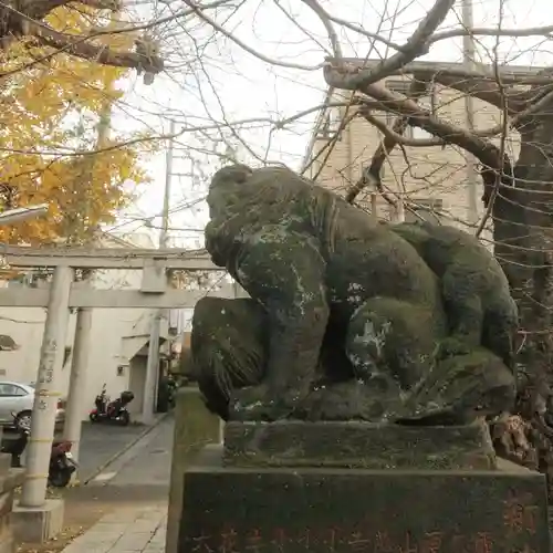 利田神社の狛犬