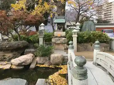 亀山八幡宮の末社・摂社
