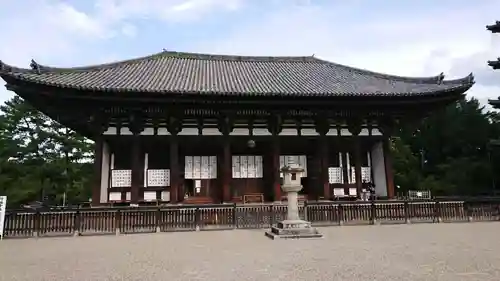 興福寺の本殿・本堂
