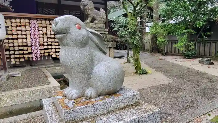 岡崎神社の狛犬