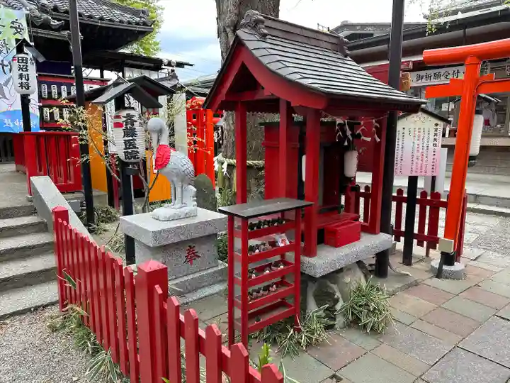 鴻神社の末社・摂社