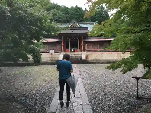 日吉東照宮の山門