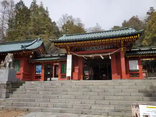 日光二荒山神社中宮祠の山門