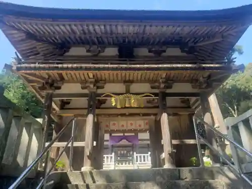 大野神社の山門