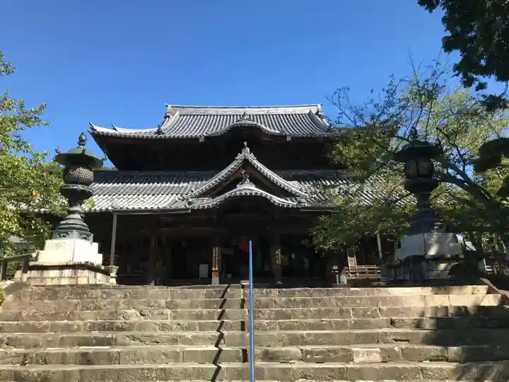 粉河寺の本殿・本堂