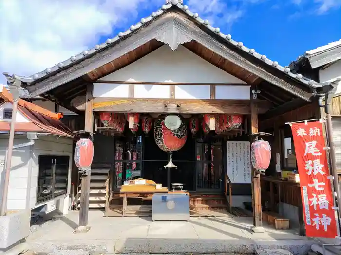 根福寺の本殿