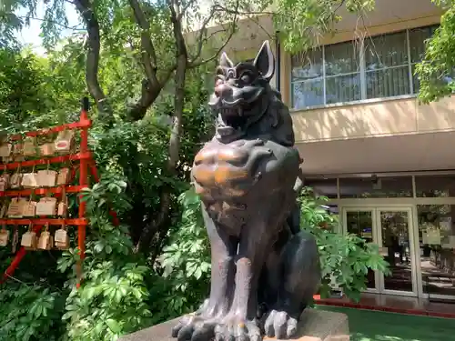 稲毛神社の狛犬