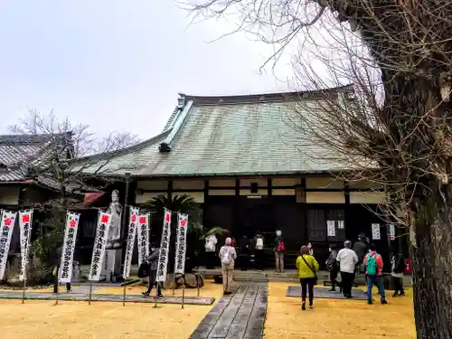 興昌寺の本殿・本堂