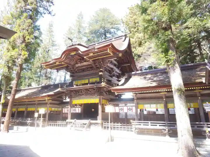 諏訪大社下社春宮(長野県)