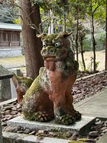 岐阜護國神社の{uncategorized: "未分類", other: "その他", undefined: "問題あり", building: "その他建物", grave: "お墓", sacred_gate: "鳥居", guardian: "狛犬", statue: "像", buddha: "仏像", history: "歴史", nature: "自然", garden: "庭園", animal: "動物", pagoda: "塔", temizu: "手水舎", mountain_gate: "山門・神門", sanctuary: "本殿・本堂", subordinate: "末社・摂社", art: "芸術", scenery: "景色", jizo: "地蔵", ema: "絵馬", goshuin: "御朱印", omikuji: "おみくじ", items: "授与品その他", amulet: "お守り", goshuincho: "御朱印帳", eats: "食事", festival: "お祭り", votive_dance: "神楽", shichigosan: "七五三参", wedding: "結婚式", experience: "体験その他", initially: "初詣", around: "周辺", anti_infection: "感染症対策"}