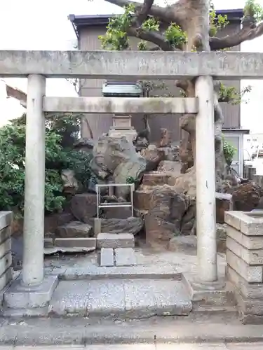 天王神社／紅葉狩社格納庫の鳥居