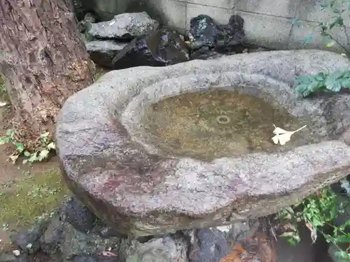  三社神社の手水舎