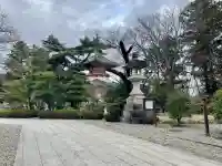 成田山平和大塔の{uncategorized: "未分類", other: "その他", undefined: "問題あり", building: "その他建物", grave: "お墓", sacred_gate: "鳥居", guardian: "狛犬", statue: "像", buddha: "仏像", history: "歴史", nature: "自然", garden: "庭園", animal: "動物", pagoda: "塔", temizu: "手水舎", mountain_gate: "山門・神門", sanctuary: "本殿・本堂", subordinate: "末社・摂社", art: "芸術", scenery: "景色", jizo: "地蔵", ema: "絵馬", goshuin: "御朱印", omikuji: "おみくじ", items: "授与品その他", amulet: "お守り", goshuincho: "御朱印帳", eats: "食事", festival: "お祭り", votive_dance: "神楽", shichigosan: "七五三参", wedding: "結婚式", experience: "体験その他", initially: "初詣", around: "周辺", anti_infection: "感染症対策"}