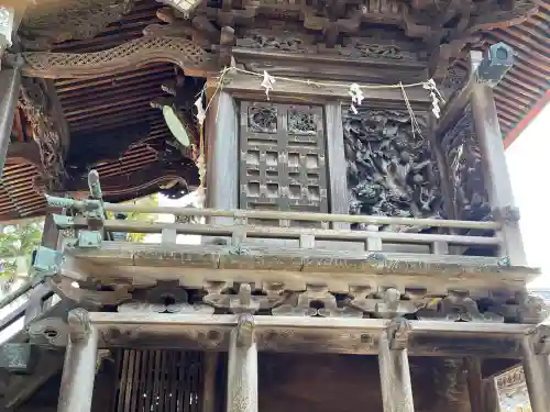 春日神社(飯)の{uncategorized: "未分類", other: "その他", undefined: "問題あり", building: "その他建物", grave: "お墓", sacred_gate: "鳥居", guardian: "狛犬", statue: "像", buddha: "仏像", history: "歴史", nature: "自然", garden: "庭園", animal: "動物", pagoda: "塔", temizu: "手水舎", mountain_gate: "山門・神門", sanctuary: "本殿・本堂", subordinate: "末社・摂社", art: "芸術", scenery: "景色", jizo: "地蔵", ema: "絵馬", goshuin: "御朱印", omikuji: "おみくじ", items: "授与品その他", amulet: "お守り", goshuincho: "御朱印帳", eats: "食事", festival: "お祭り", votive_dance: "神楽", shichigosan: "七五三参", wedding: "結婚式", experience: "体験その他", initially: "初詣", around: "周辺", anti_infection: "感染症対策"}