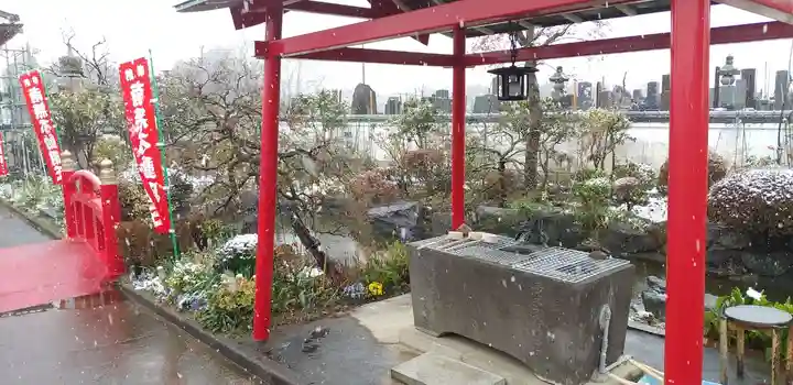 泉竜寺(乙女不動尊)の手水舎