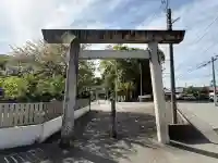 花岡神社の{uncategorized: "未分類", other: "その他", undefined: "問題あり", building: "その他建物", grave: "お墓", sacred_gate: "鳥居", guardian: "狛犬", statue: "像", buddha: "仏像", history: "歴史", nature: "自然", garden: "庭園", animal: "動物", pagoda: "塔", temizu: "手水舎", mountain_gate: "山門・神門", sanctuary: "本殿・本堂", subordinate: "末社・摂社", art: "芸術", scenery: "景色", jizo: "地蔵", ema: "絵馬", goshuin: "御朱印", omikuji: "おみくじ", items: "授与品その他", amulet: "お守り", goshuincho: "御朱印帳", eats: "食事", festival: "お祭り", votive_dance: "神楽", shichigosan: "七五三参", wedding: "結婚式", experience: "体験その他", initially: "初詣", around: "周辺", anti_infection: "感染症対策"}